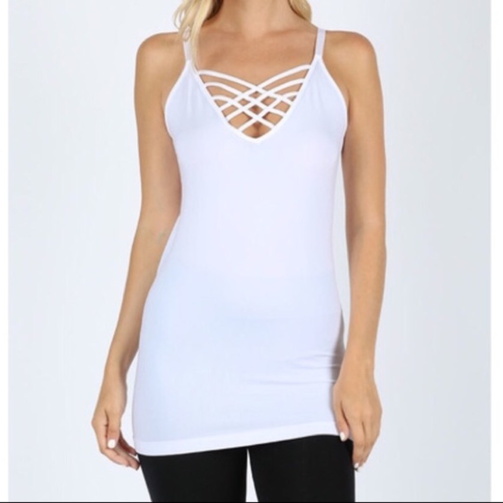 BOUTIQUE ITEM- WHITE LATTICE TANK TOP SEAMLESS, ADJUSTABLE STRAPS, LONG